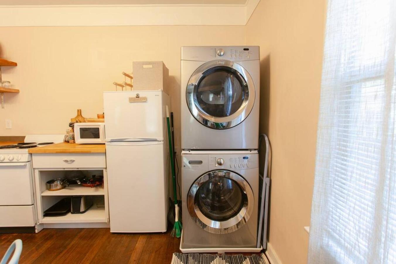 Classic & Cozy Apartments - Parking & Close To Dw Medford Extérieur photo