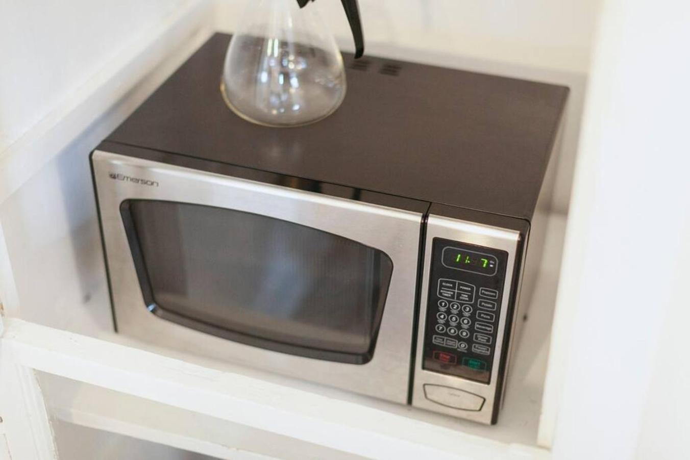 Classic & Cozy Apartments - Parking & Close To Dw Medford Extérieur photo